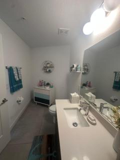 New 2Bed/2Bath Next to Jackson Memorial Hospital - Miami - 8