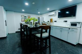 BedChambers Serviced Apartments, Golf Course Road, Gurgaon - Gurgaon - 5