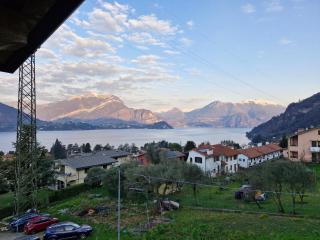 Balcony Lake View Apartment - Lierna - 9