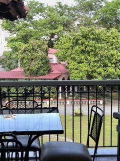 MiraNamin M A P I L I G Suite in Unique Historic Home - Shared Kitchen, Rooftop - 1