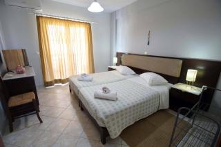 Eleni's Summer Apartment - 8