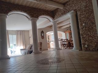 Villa provençale avec jacuzzi - Entraigues-sur-la-Sorgue - 6