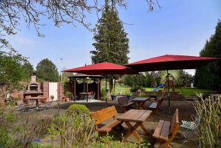 Café und Hotel Zum Grünen Baum - Sonneberg - 6
