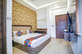 FabHotel A&V Hospitality - 9