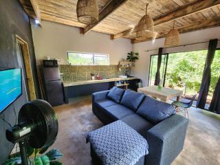 Hartbeest Bush Lodge 28 - Hartbeespoort - 0