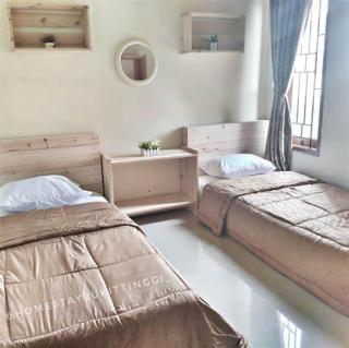 Homestay Bukittinggi - Bukittinggi - 2