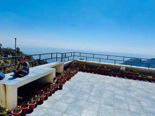 Sukoon Luxury Apartments - 8