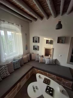 Traditional house in the heart of Naxos - Dhamariónas - 7