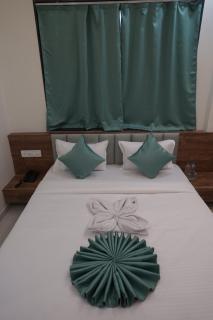 Hotel Gulmohar Grand - Khāpri - 4