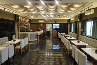 Hotel Gulmohar Grand - Khāpri - 2