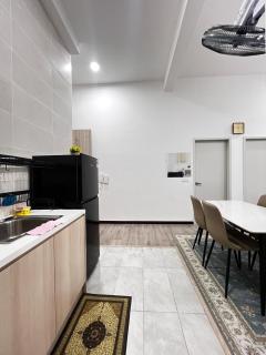 Homely Stay Putrajaya - Family Stay with FREE UNIFI, 5Minutes to PICC - Putrajaya - 1