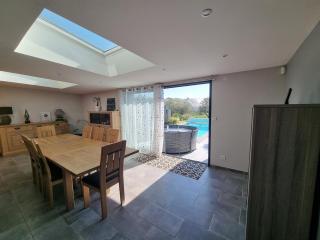 maison moderne avec piscine - 7