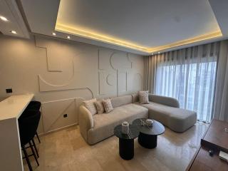 Chic & central - - 0