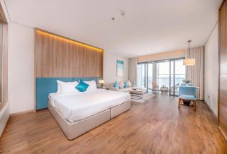 À La Carte High floor, luxury bay view - 7