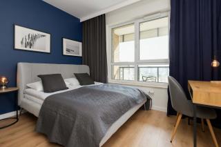 Modern Apartment with Parking by Noclegi Renters - Danzig - 9