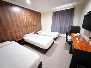 OYO 91150 Hotel Tasik Utama - - 2
