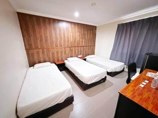 OYO 91150 Hotel Tasik Utama - - 6