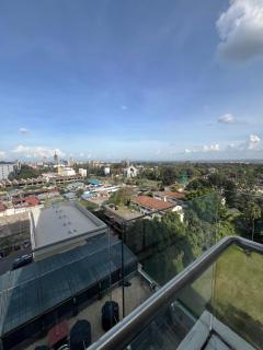 Kilimani 1BR with City Views - Nairobi - 3