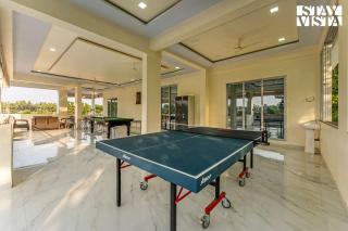 StayVista at Sky Hills with BBQ, Pool - Chinchavli - 7