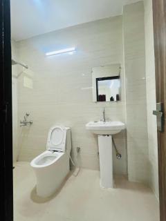 Anmol Residency - Jāmb - 3