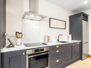 1 Chapel Lane House Clifden - 3