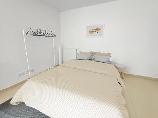 Studio moderne avec terrasse privée et parking - Poissy - 8
