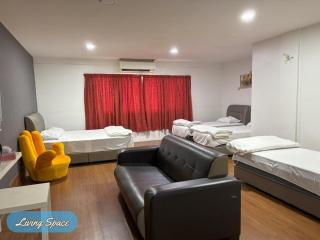 The Traveler's Retreat, Melaka Raya, Malacca, Walk 10min to A'Famosa - Malacca - 1