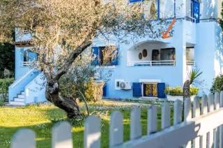 Blue & White Velvet 20m from the beach - Danilia - 8