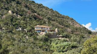 Secluded Villa With Sea View In Palombaggia - Porto-Vecchio - 9