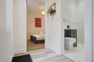 Wimborne Road Apartment 4 - 2