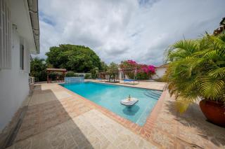 Spacious Villa w private Pool near Willemstad - Willemstad - 1
