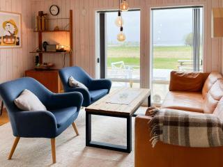 Cabin Near Svartisen With Midnight Sun - Engavågen - 7