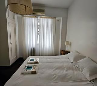 Amplio departamento 3 ambientes en Recoleta - 2