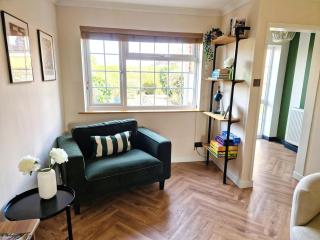 Stylish, Cosy & Peaceful Cheltenham Home - Cheltenham - 3
