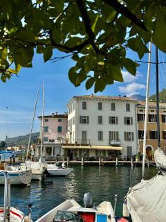 Albergo Gargnano - Gargnano - 0