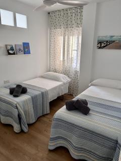 Precioso apartamento frente a la playa - 1