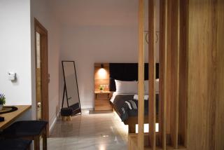 Lavish Living Suites - Kato Gouves - 7