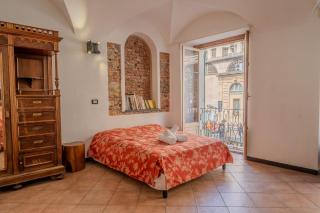 Lovingenoa - Ducale - Cast Iron - Genova - 3