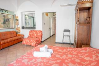 Lovingenoa - Ducale - Cast Iron - Genova - 1