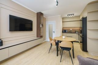 Bright & Spacious Central Plovdiv Apartments with Free Parking - Plovdiv - 9