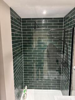 The Executive Retreat 2Bed2Bath 55inch TV Central Leeds - Central Station - 9
