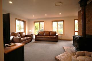 Bridgecroft Bungalow - family home - pets welcome - Richmond - 3