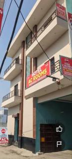 The Crown Hotel - Murthal - 8