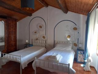 Artemilland B&B - - 8