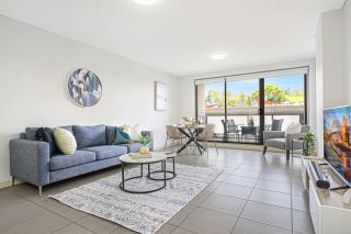 Comfy 2BR in Parramatta central with free parking - Sydney - 0