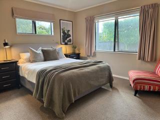 River Stone Retreat - Turangi - 0