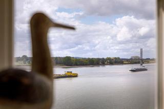 Fährmann im Häuschen am Rhein - Rees - 6