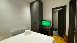 Downtown Modern Suite - Athene - 3