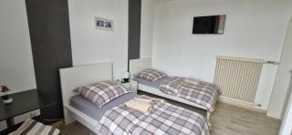 Hotel und Restaurant Adriatic - Buchholz - 4