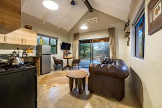 Wildheart Safari - Lion's Den - Hoedspruit - 2